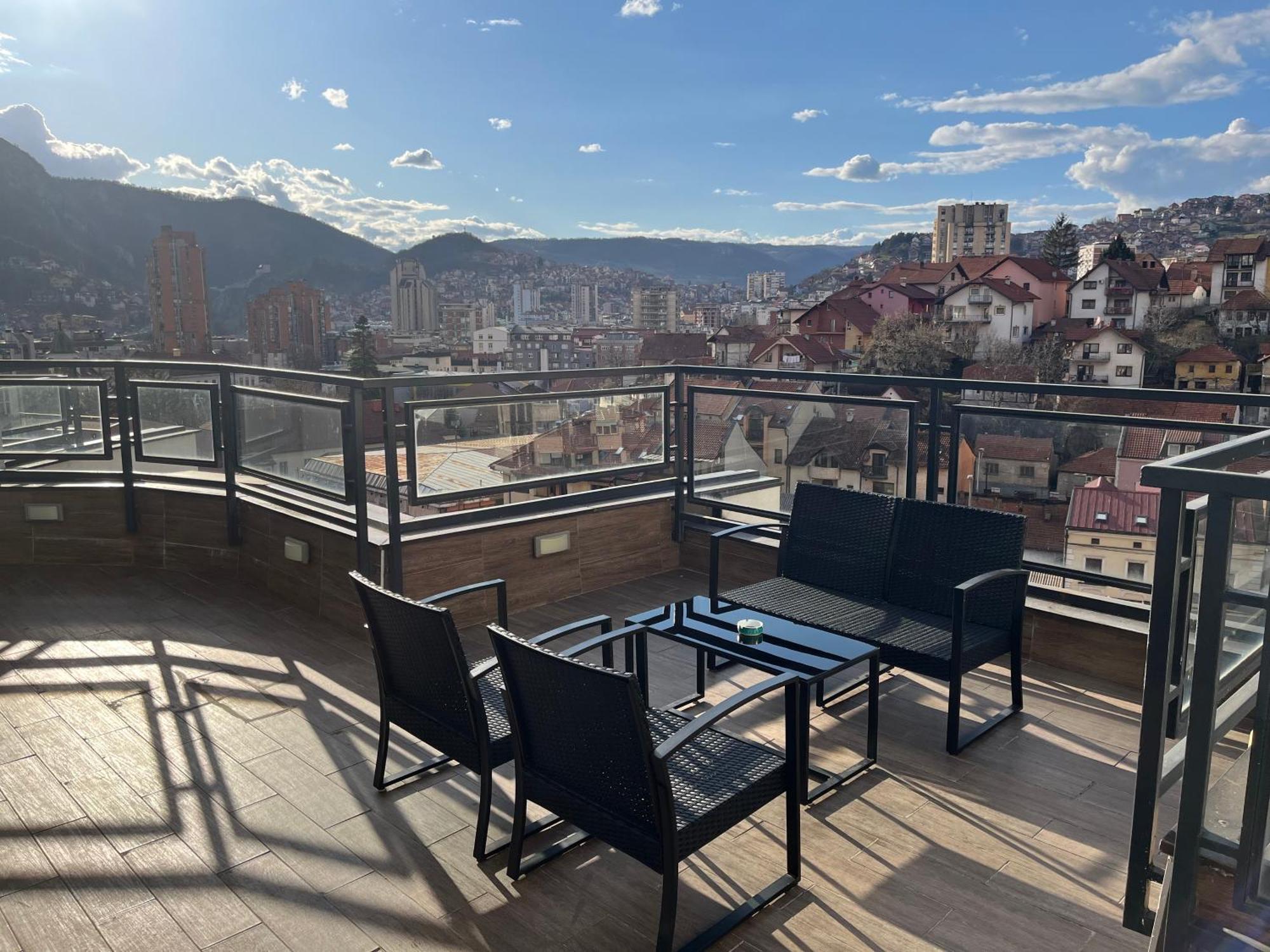 Appartamento Penthouse Užice Esterno foto