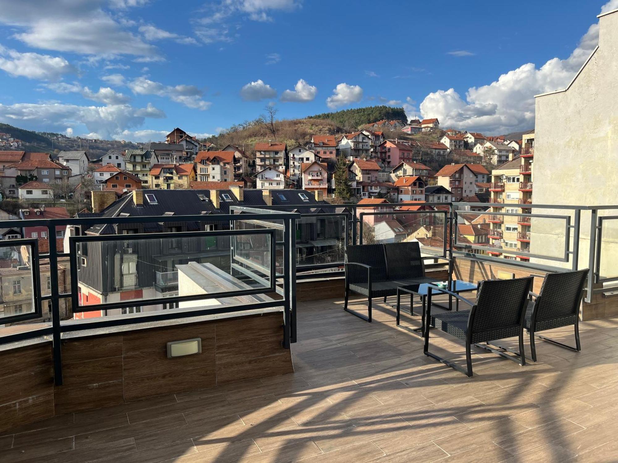 Appartamento Penthouse Užice Esterno foto